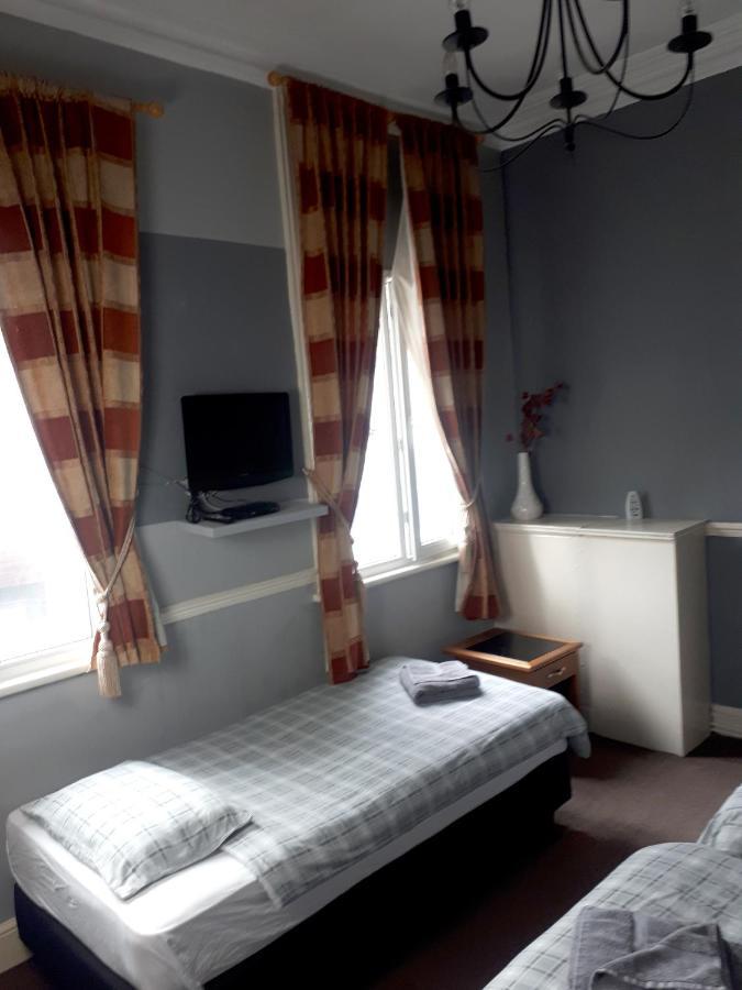 Hotel The Vines Liverpool Exterior foto